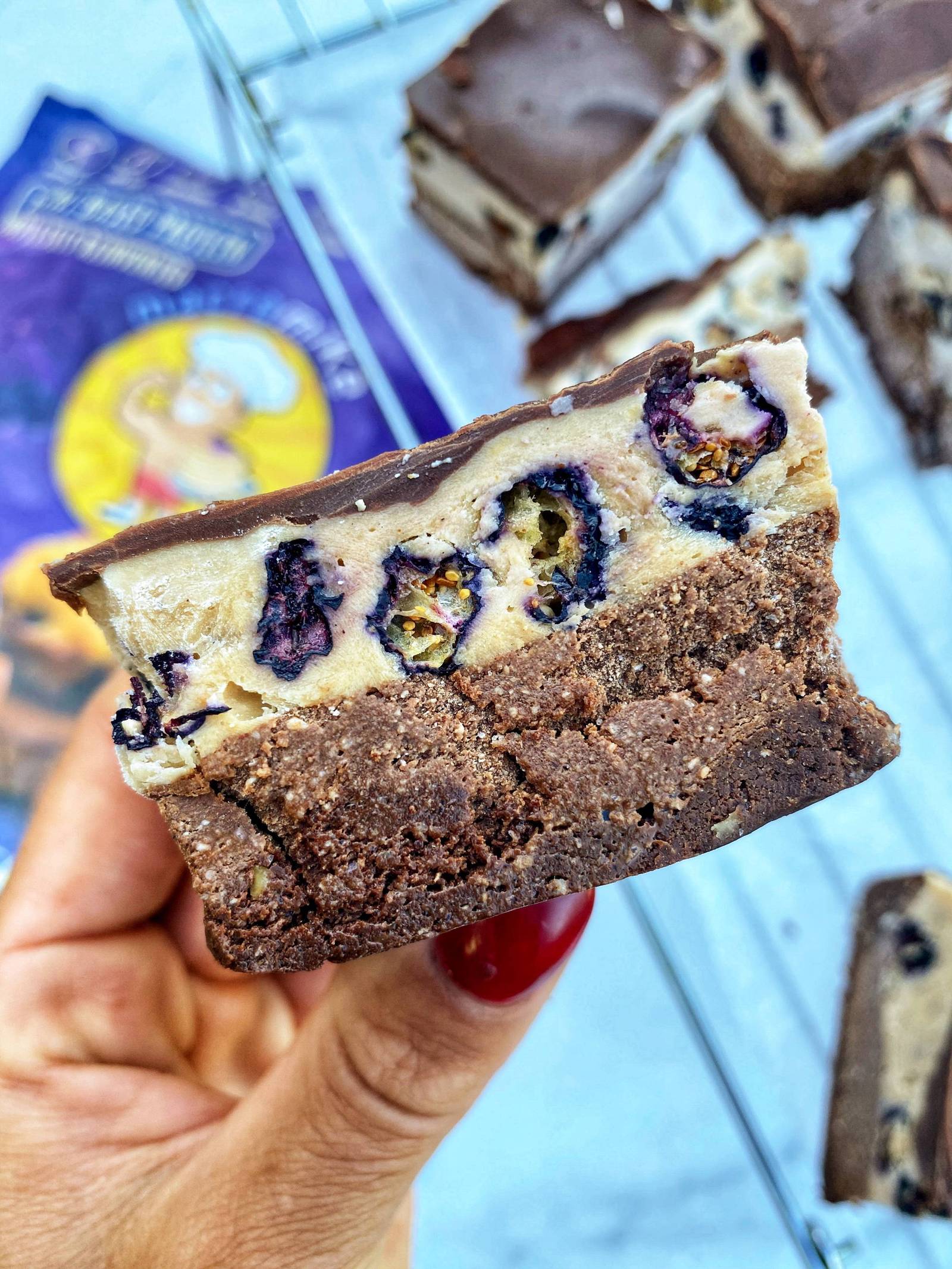 BLUEBERRY CHEEZECAKE BROWNIE SLICE