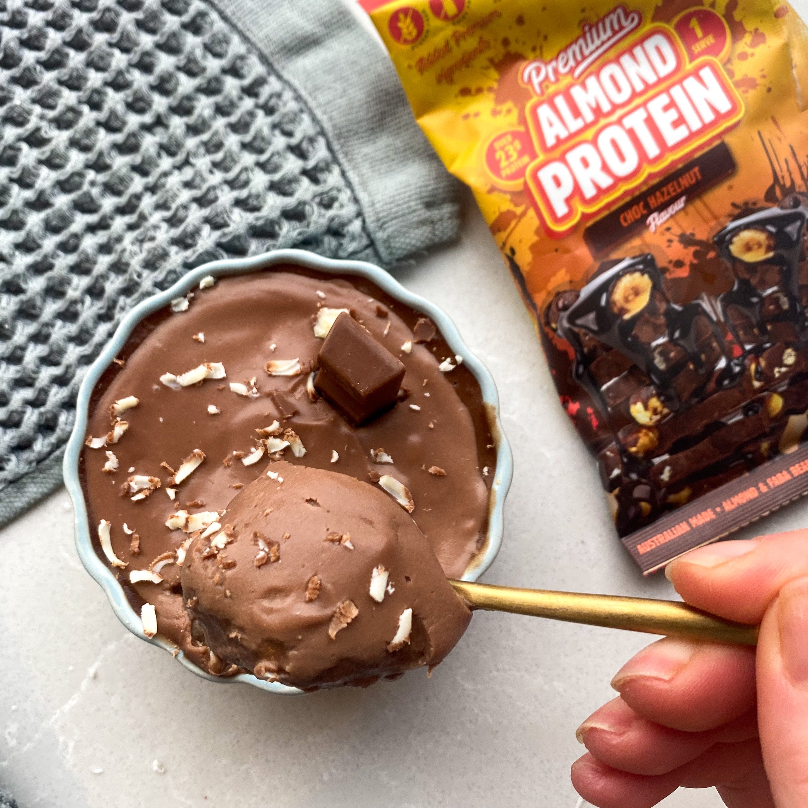 Kinder Surprise Overnight Oats