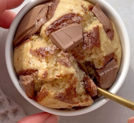 COOKIE MUG CAKE