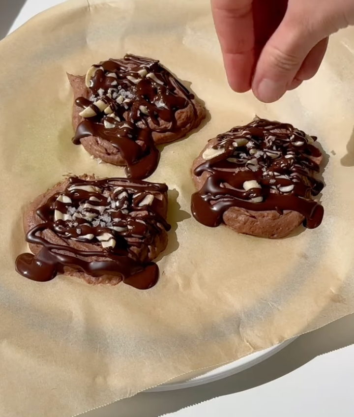 Salted Caramel Yoghurt Bites