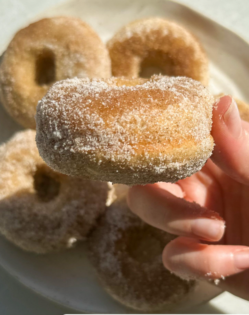 Vegan Cinnamon Donuts
&ndash; Macro Mike