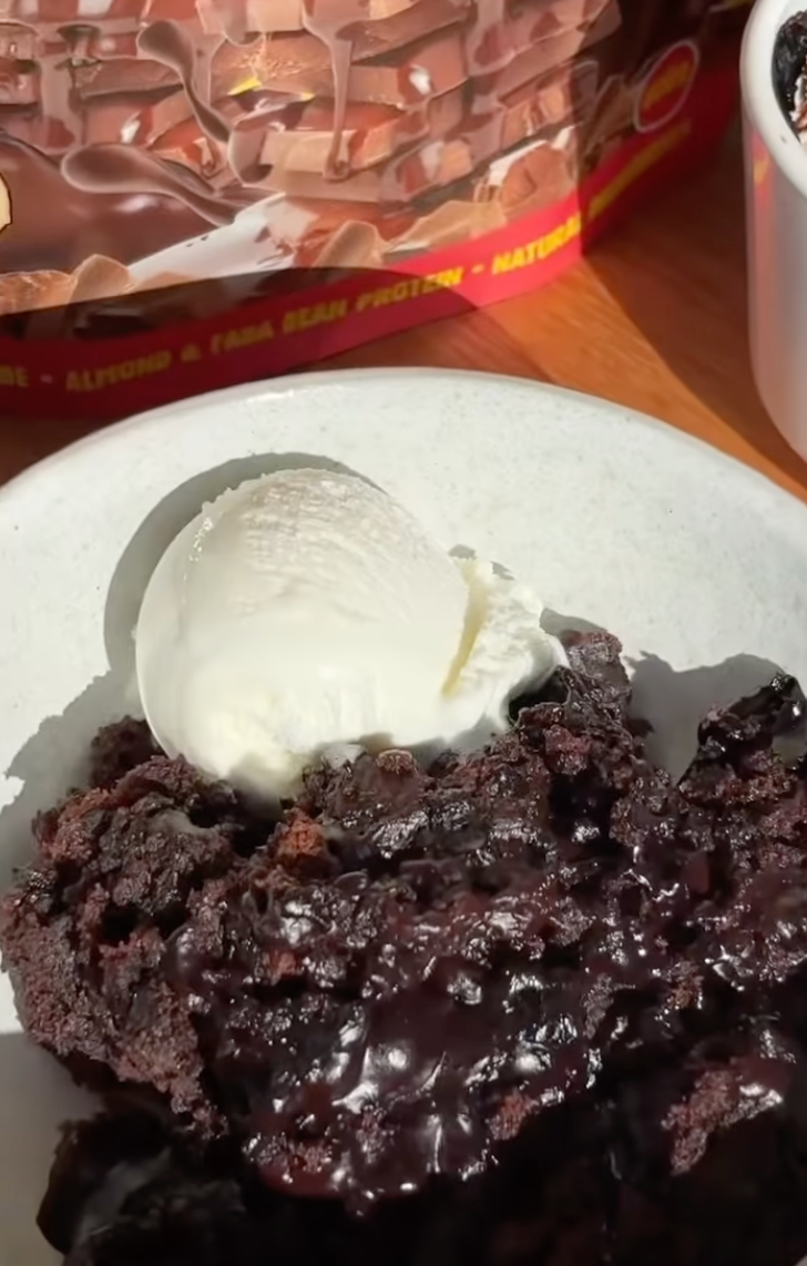 Self-Saucing Chocolate Pudding