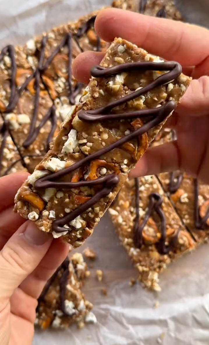 Choc PB Popcorn Pretzel Bars