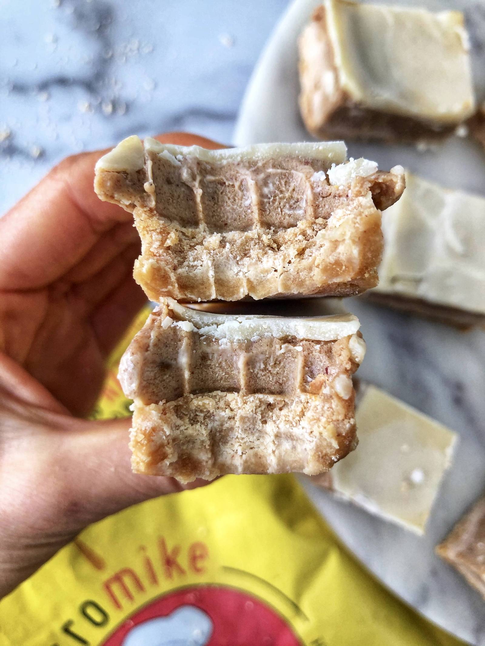 WHITE CHOCOLATE PROTEIN SNICKERS