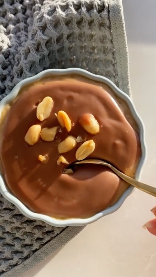 SNICKERS OVERNIGHT OATS