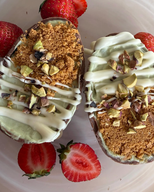 Pistachio Cheesecake Easter Eggs