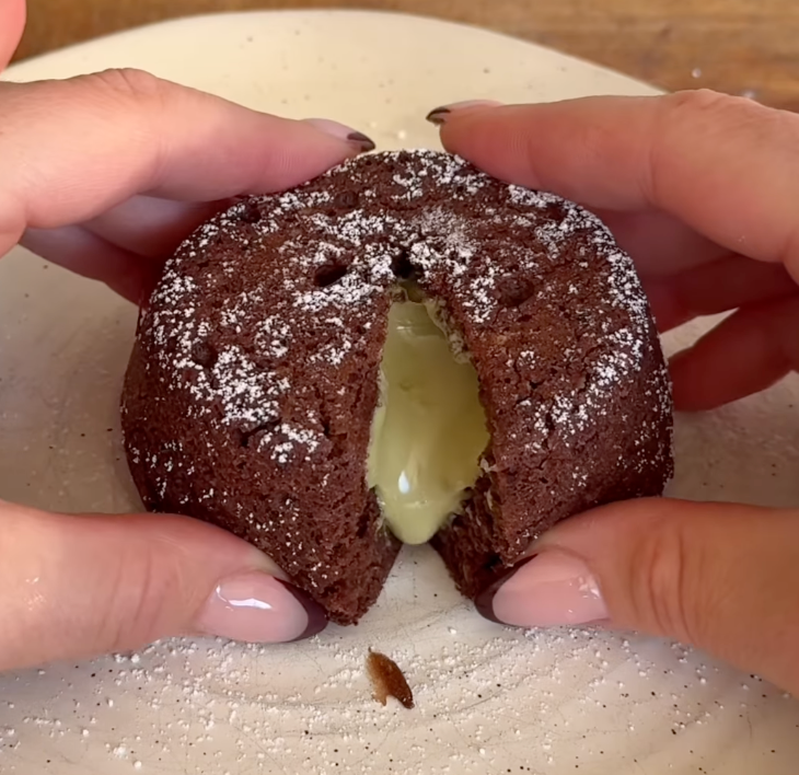 Chocolate Pistachio Lava Cake